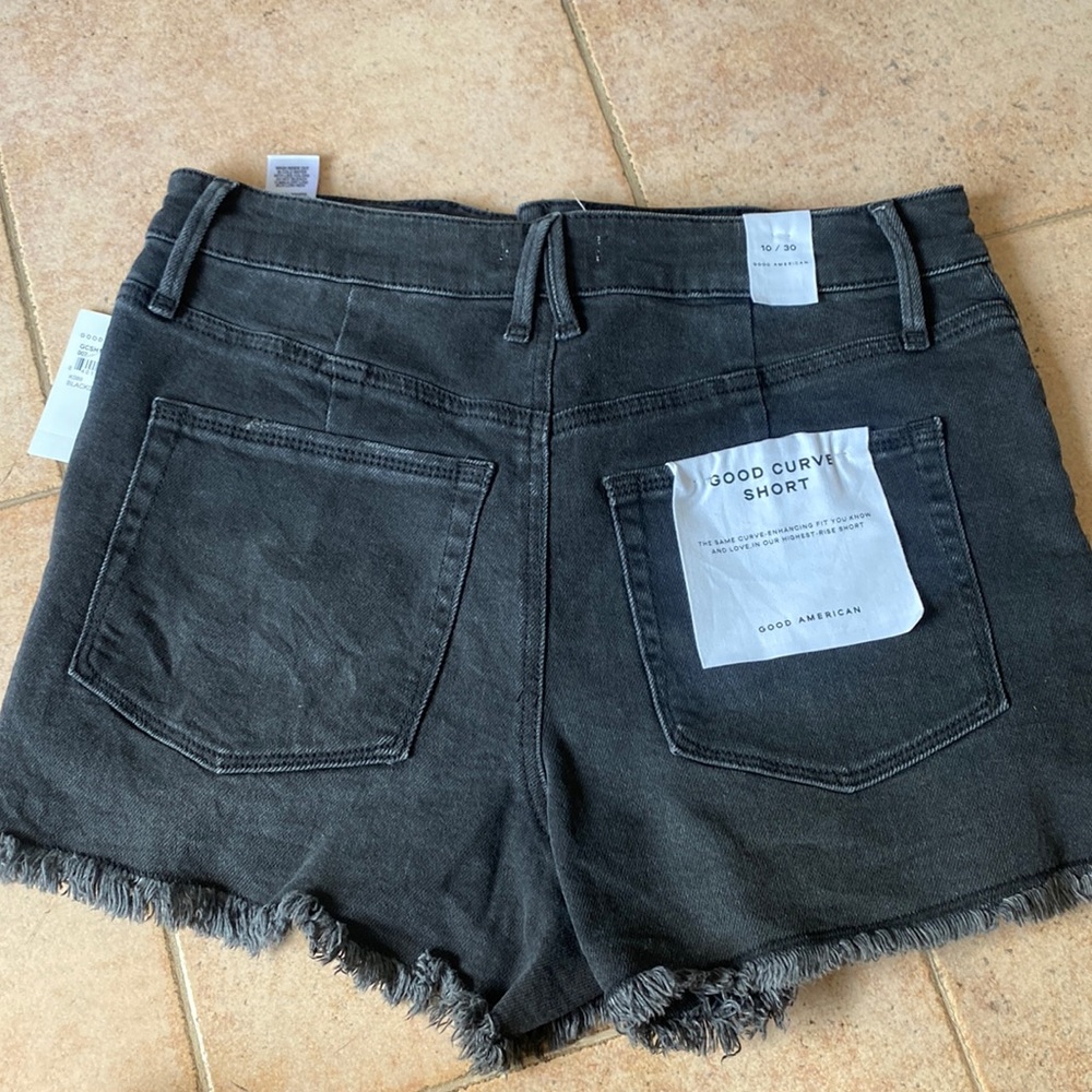Good American Black Jean Good Curve Shorts